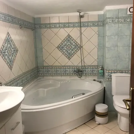Archon Jacuzzi Luxury Apartamento